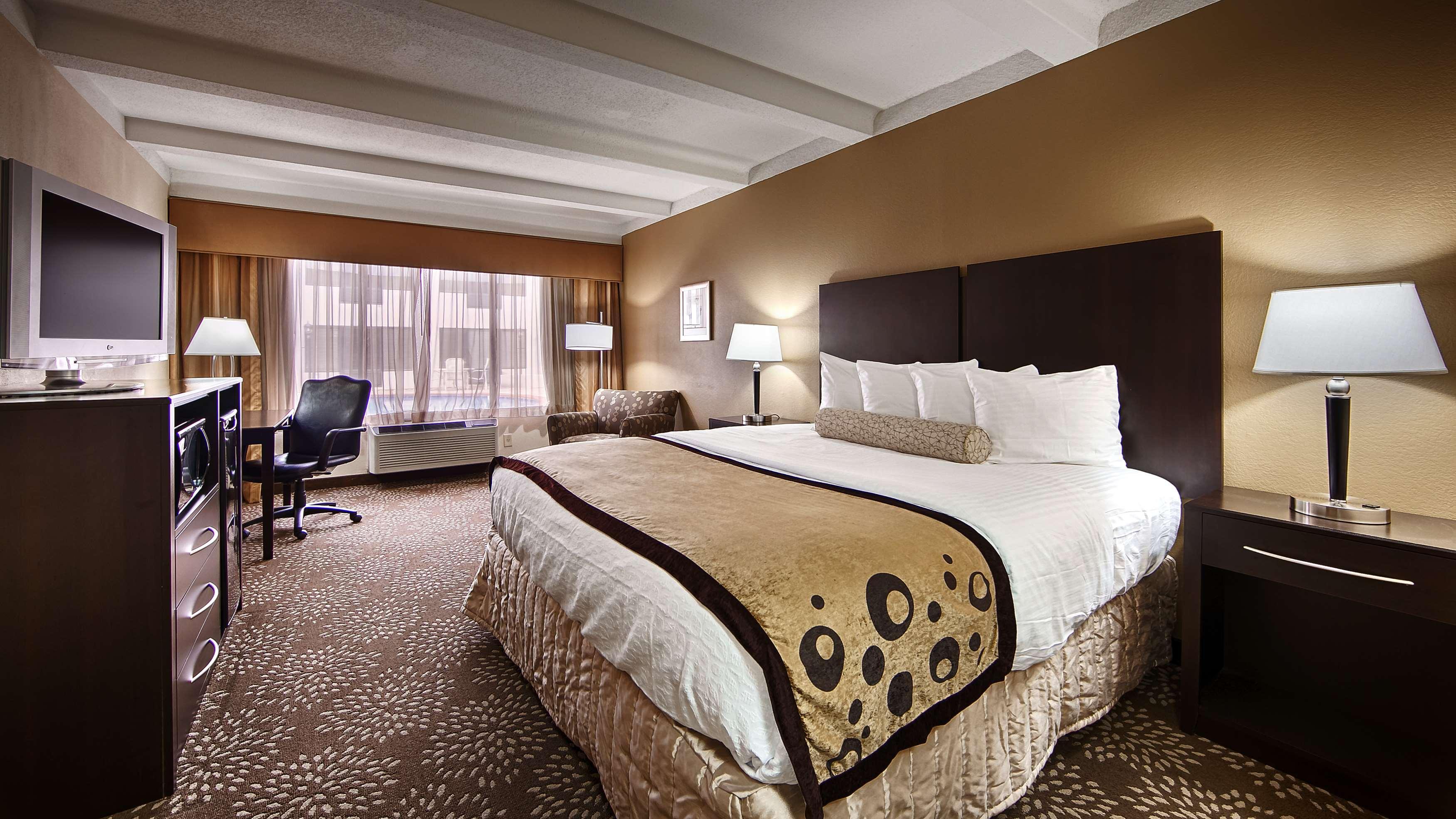 Best Western Plus Madison-Huntsville Hotel Экстерьер фото