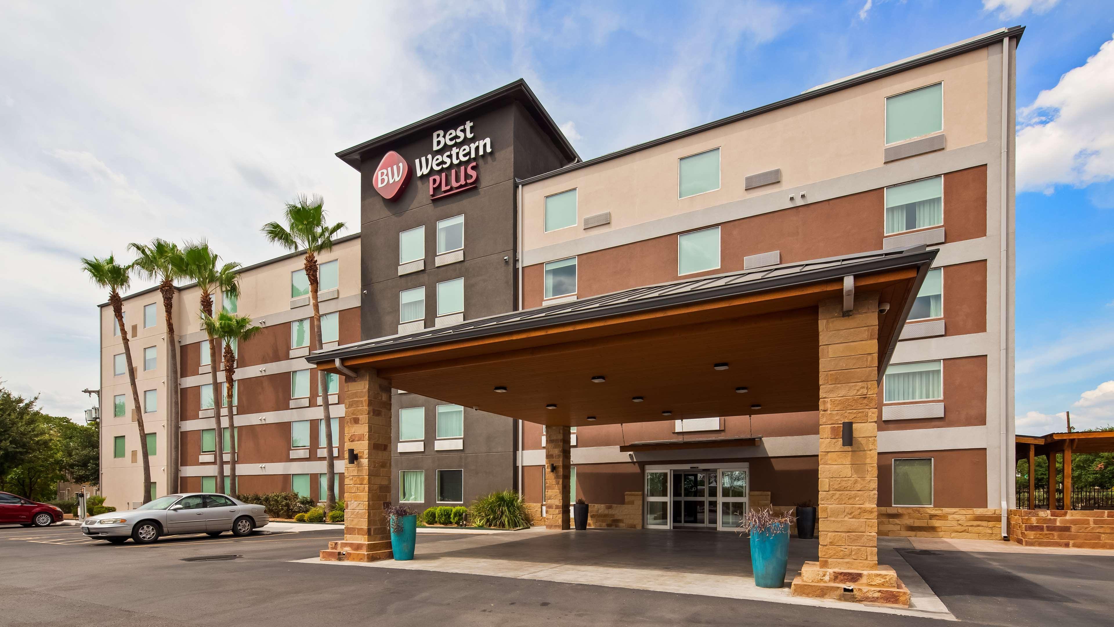 Best Western Plus Madison-Huntsville Hotel Экстерьер фото