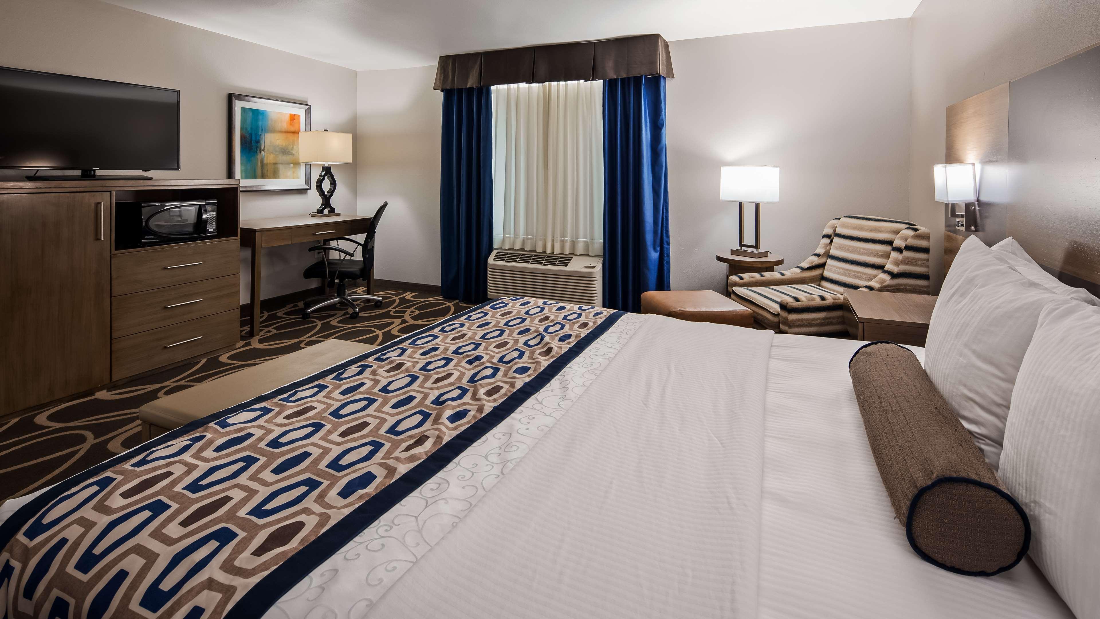 Best Western Plus Madison-Huntsville Hotel Экстерьер фото